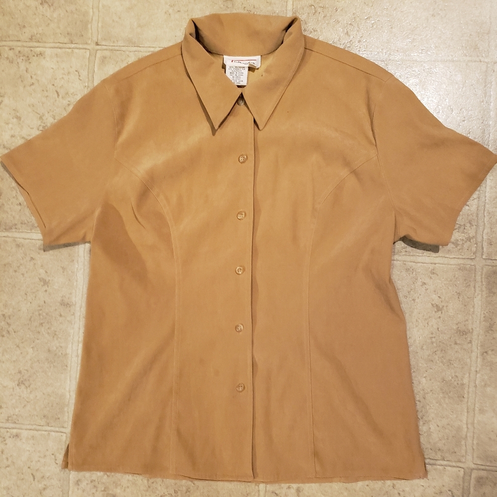Talbots Tan Short Sleeve Button-Up Shirt size Large
